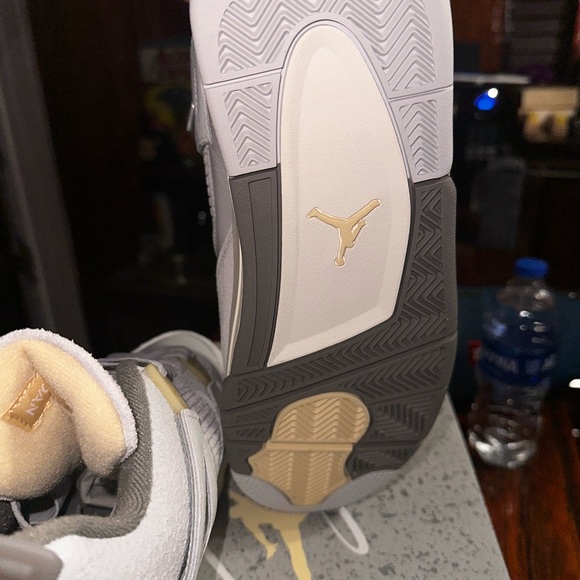 Air Jordan 4 Craft - Picture 8 of 9